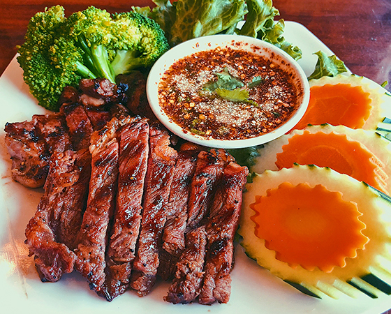 Image: Grill Thai BBQ pork